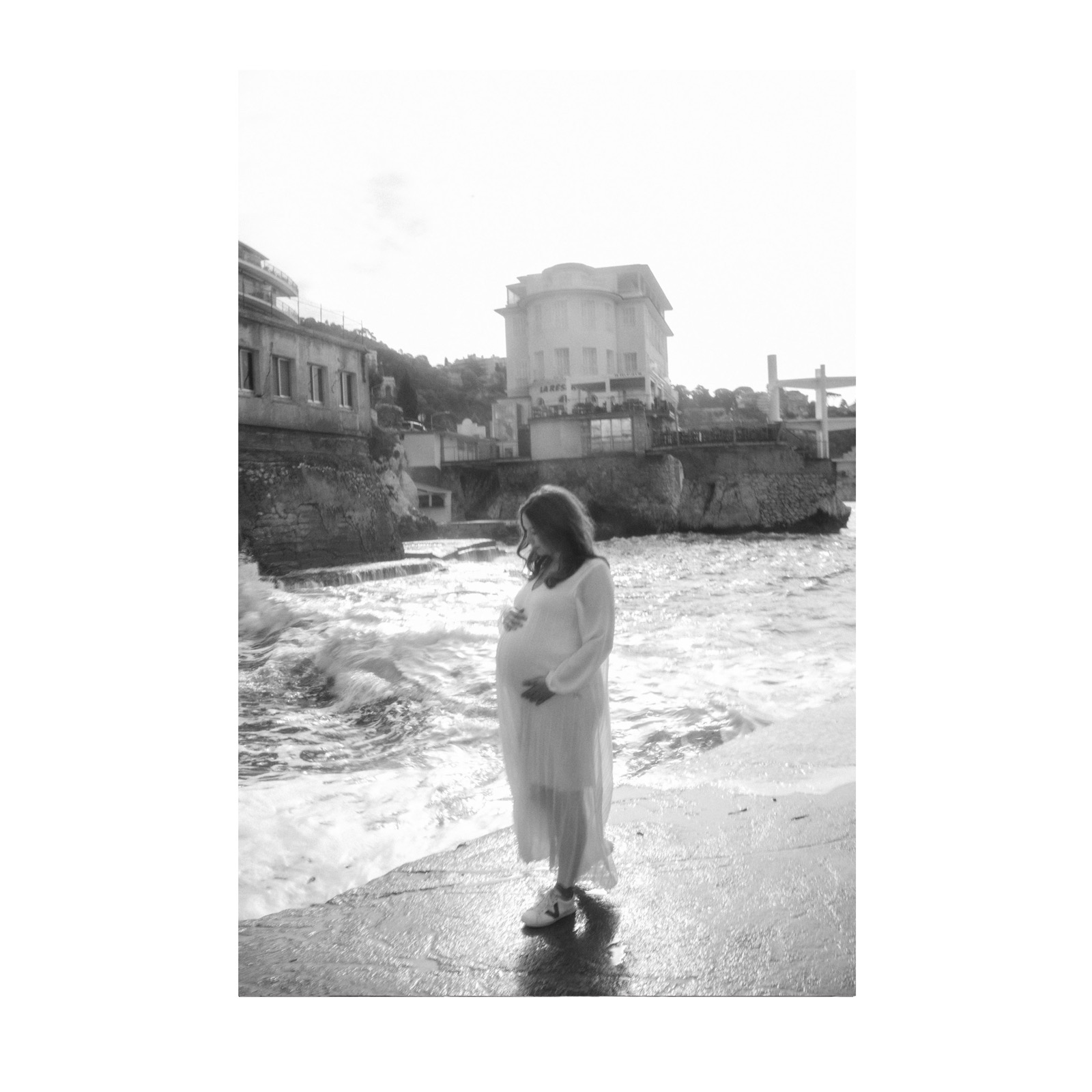 Cyrine - grossesse au bord de l'eau